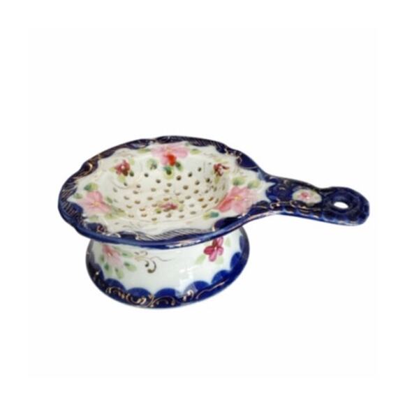 Vintage Tea Strainer and Drip Cup Hand Painted BNavy and Pink Flowers - Picture 1 of 10